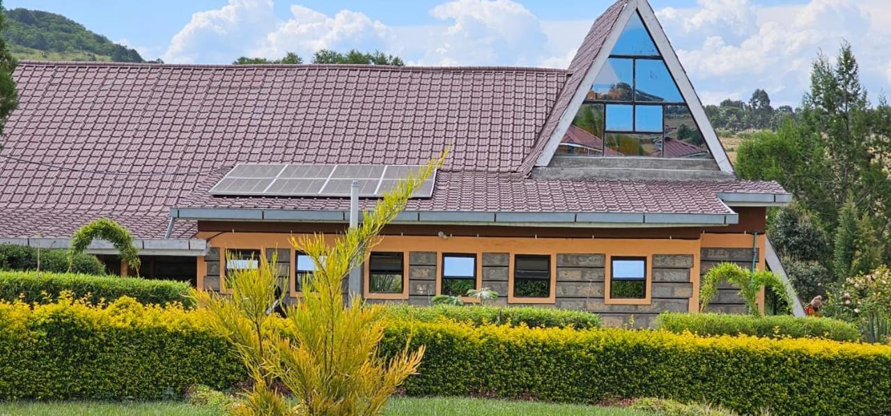 Juniper Park Resort Nyahururu Buitenkant foto